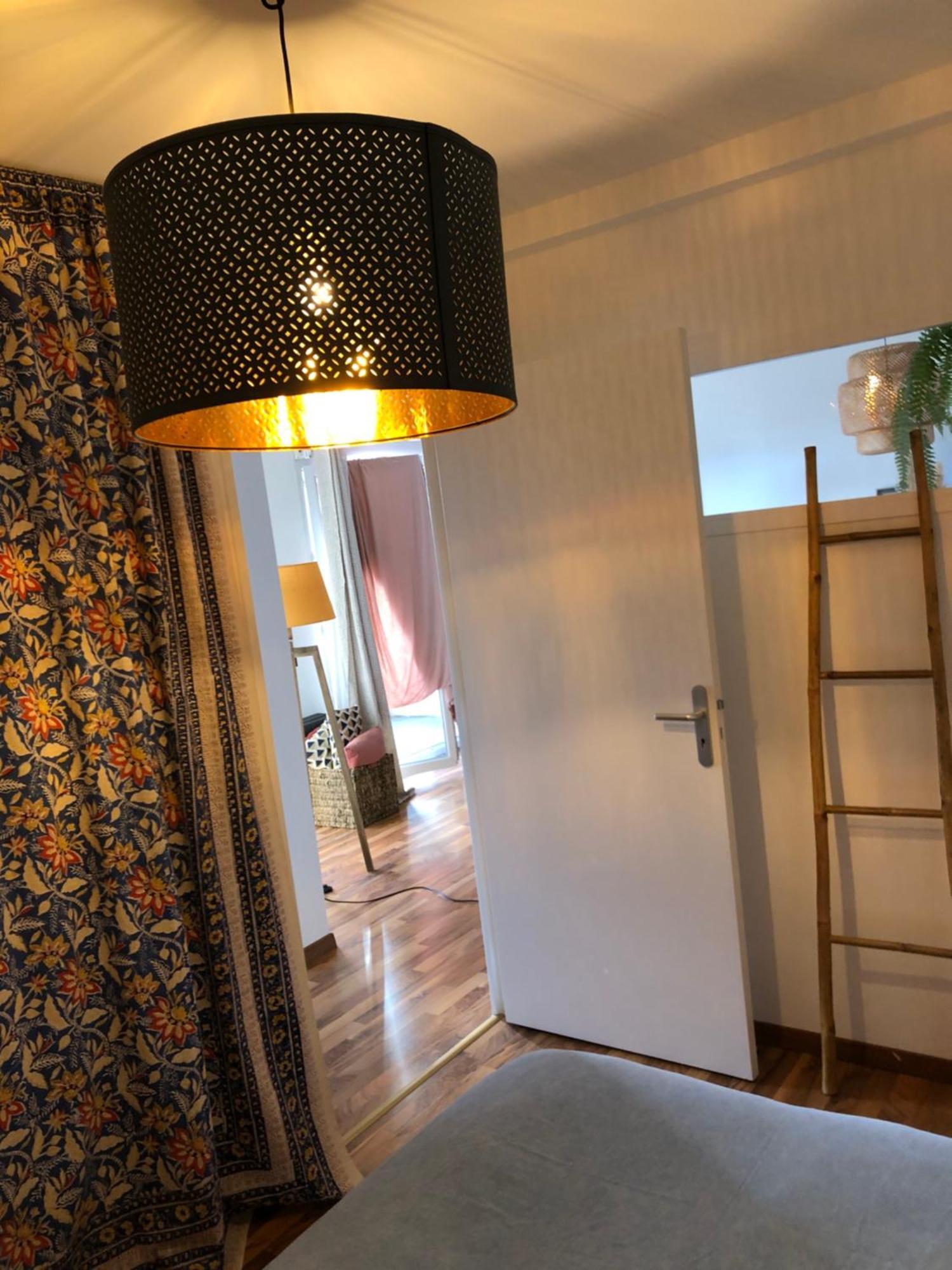 نيم Bel Appartement Nimois Au Calme Avec Balcon المظهر الخارجي الصورة